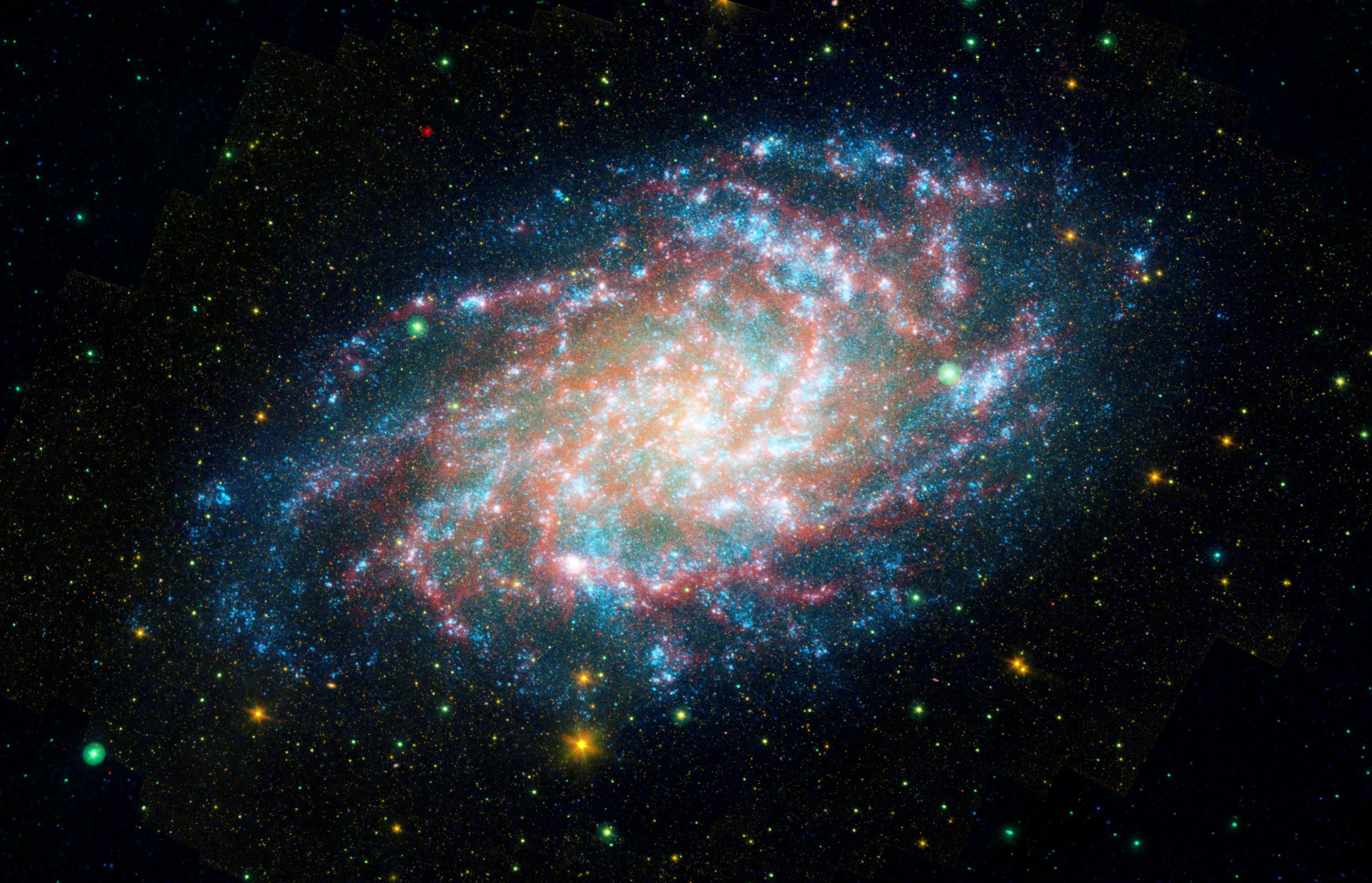 spiral galaxy images nasa